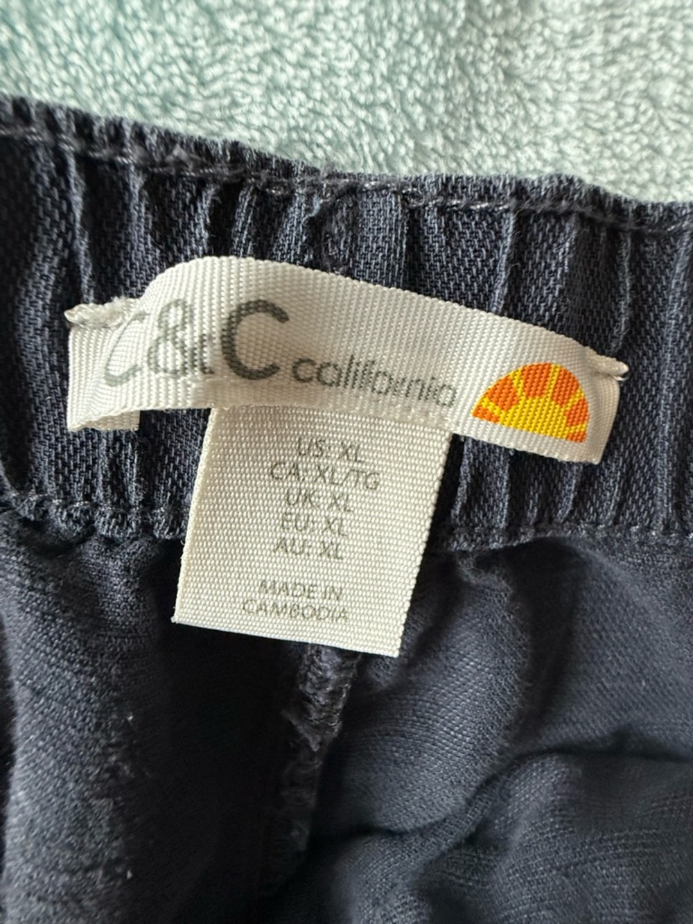 C&C California Linen Blend Shorts, Muted Navy, Size XL (fit more like Large) - Picture 7 of 11
